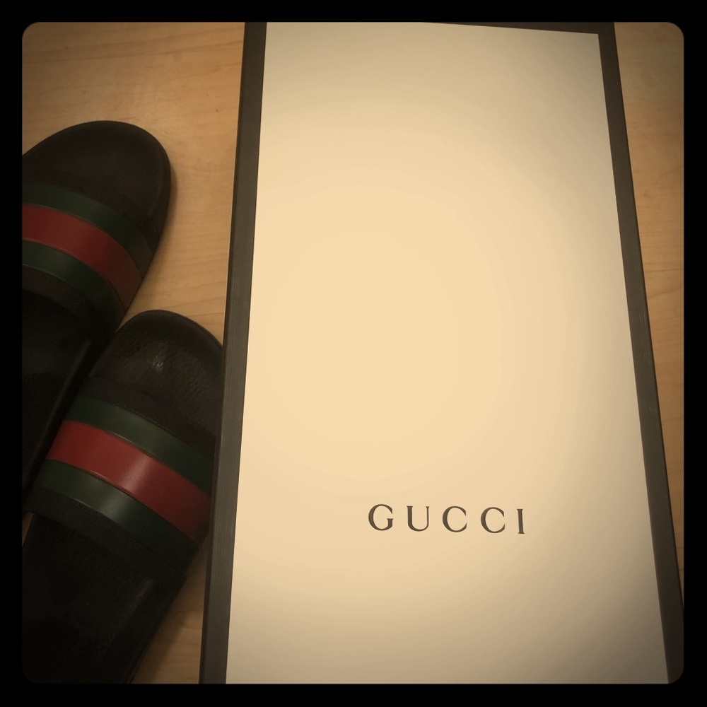 Authentic Gucci slide sandal